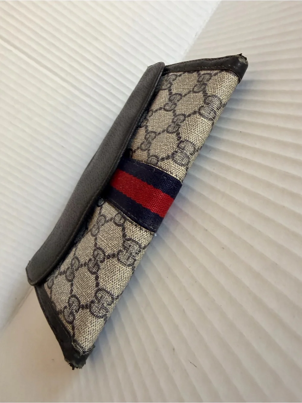 Gucci Beige GG Supreme Canvas Wallet with Black Trim and Navy/Red Web Stripe